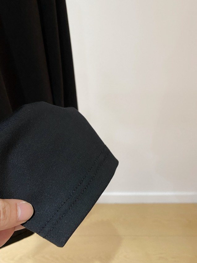 バルマン ロンT 2025新作 ブランド コピー 高再現度 丁寧な縫製 通気 快適な着心地 シンプルデザイン 安心サイト_6