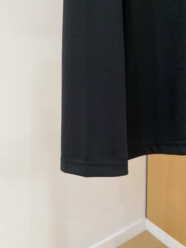 バルマン ロンT 2025新作 ブランド コピー 高再現度 丁寧な縫製 通気 快適な着心地 シンプルデザイン 安心サイト_8