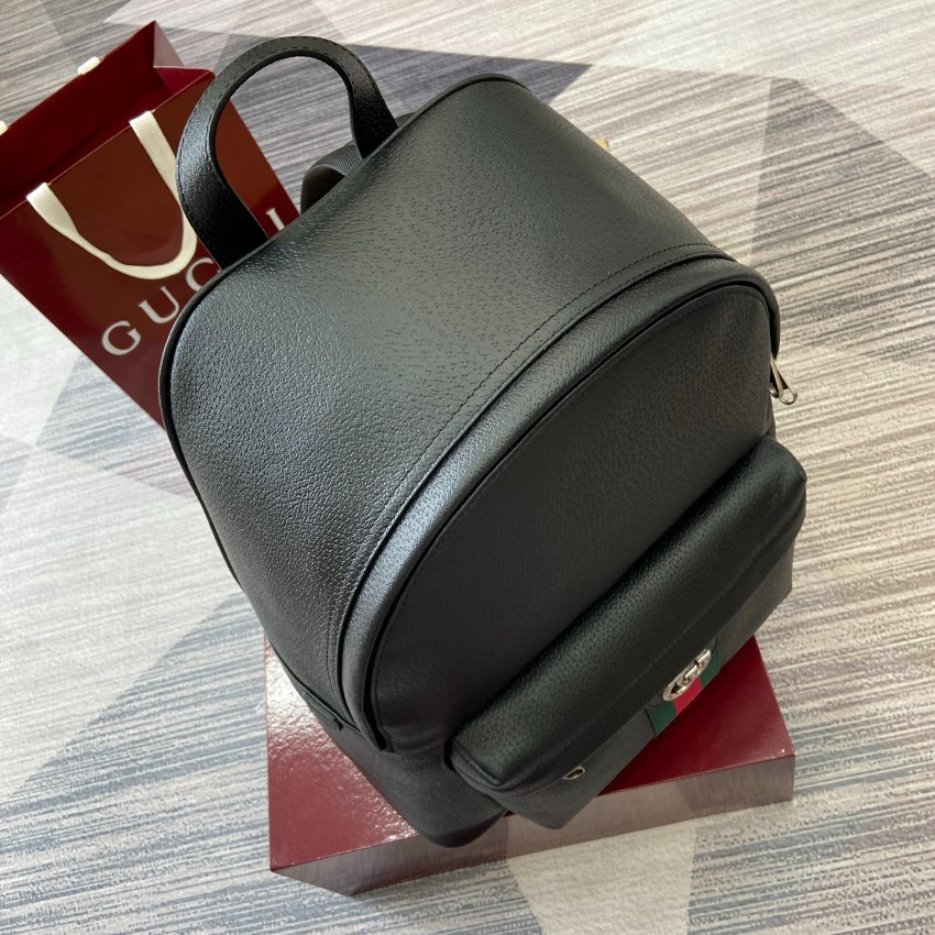 グッチ バックパック 2025新作 高仿 優良サイト GGロゴ 本革使用 ウェブストライプ 高級感仕上げ 安心通販_5