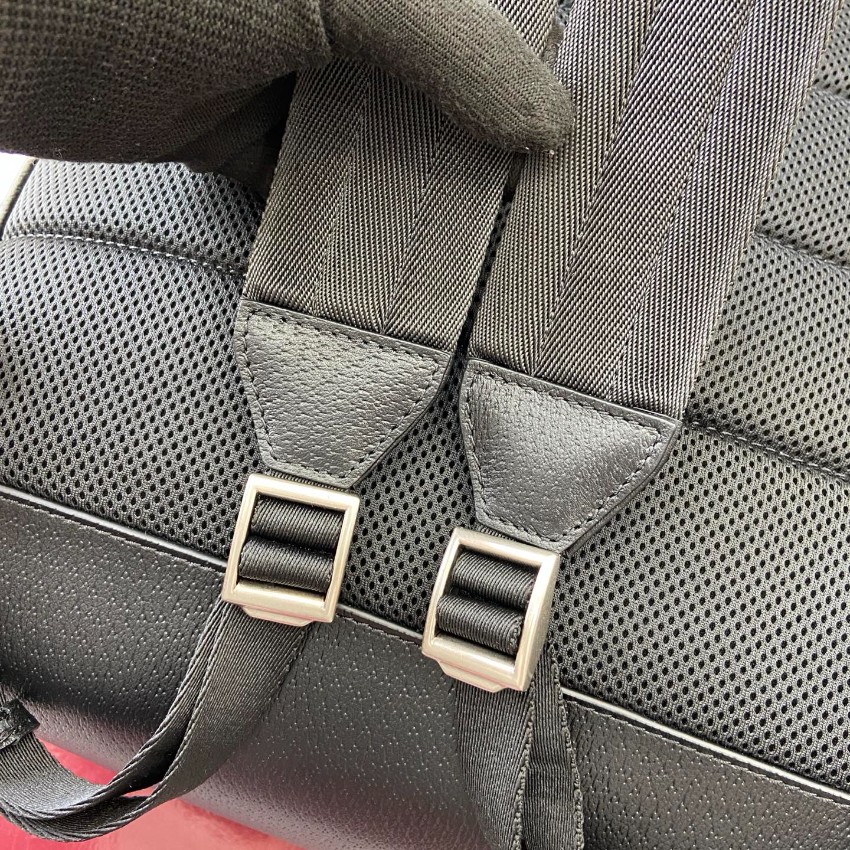 グッチ バックパック 2025新作 高仿 優良サイト GGロゴ 本革使用 ウェブストライプ 高級感仕上げ 安心通販_9