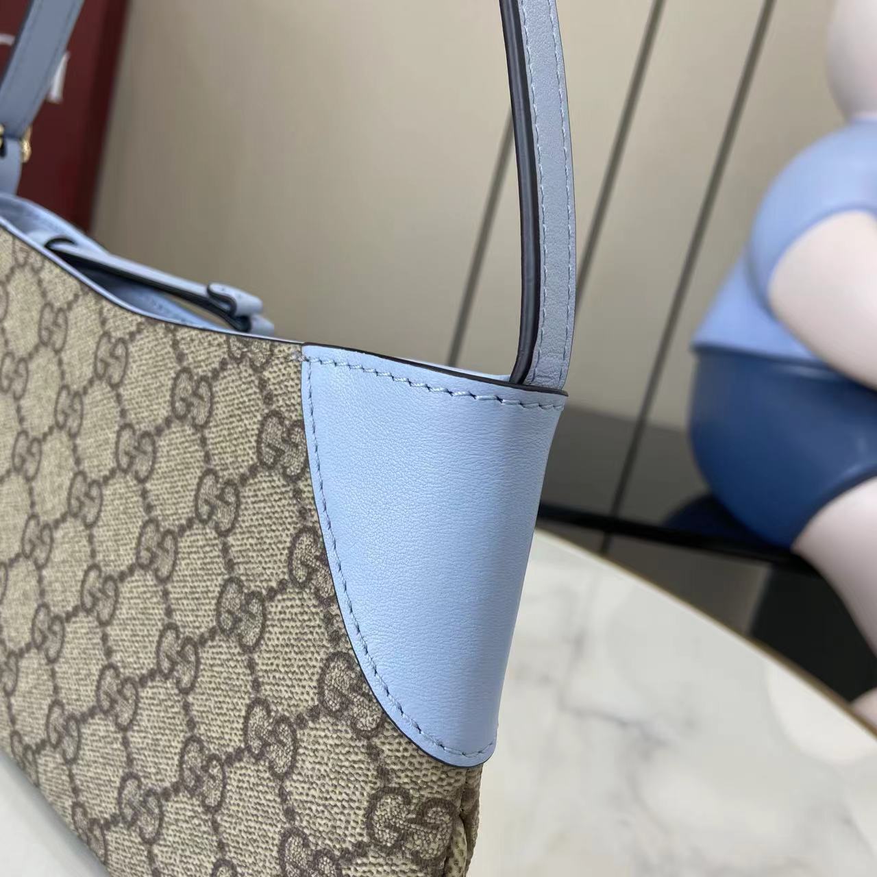 グッチ GGキャンバス ホーボーバッグ ベージュ×ライトブルー コピー 高級感仕上げ 上品デザイン 即納対応 安心サイト 限定販売_7