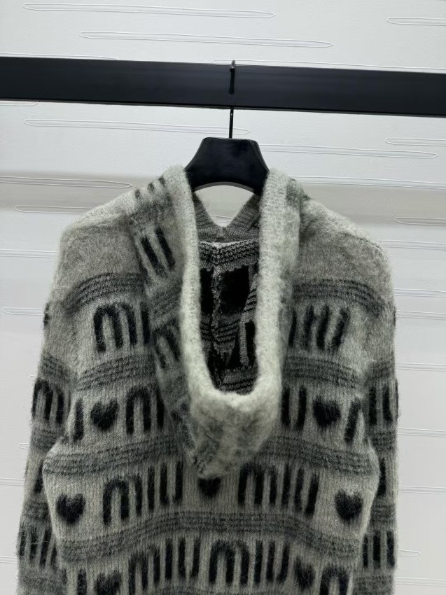 ミュウミュウ フーディ ニット グレー 優良サイト 快適な着心地 上質モヘア素材 通気良好 シンプルデザイン 即納対応 限定入荷_5