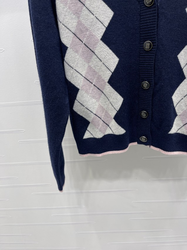 ミュウミュウ アーガイル柄 カーディガン ネイビー グレー 激安 高級感デザイン 快適素材 レビュー高リピ率 2025新作登場_5