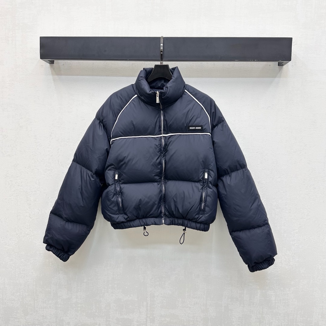 ミュウミュウ ダウン ジャケット 2025新作 ブランド コピー 高級感仕上げ 上質仕様 暖かさ抜群 安心サイト リピーター多数_1