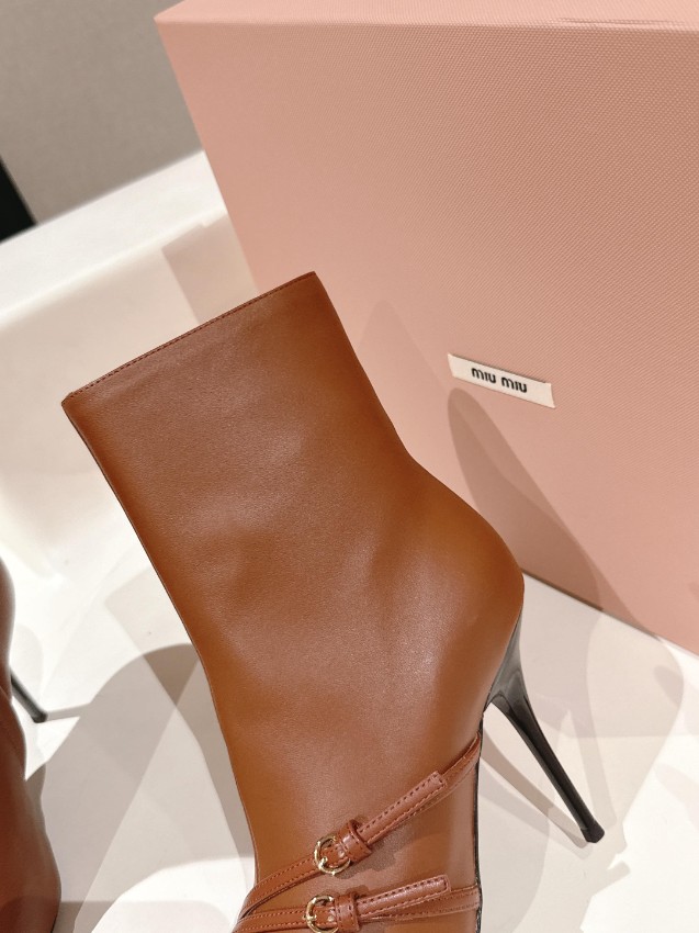ミュウミュウ ブーツ 2025新作 ブランド コピー 安全通販 高級感仕上げ 本格派モデル 上質本革使用 安心サイト 発送保証_7