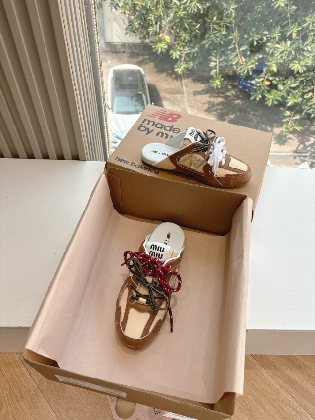 ミュウミュウ×ニューバランス スニーカー 2025新作 激安 高再現度 丁寧な縫製 本格派モデル 高級感漂う 安心サイト_3