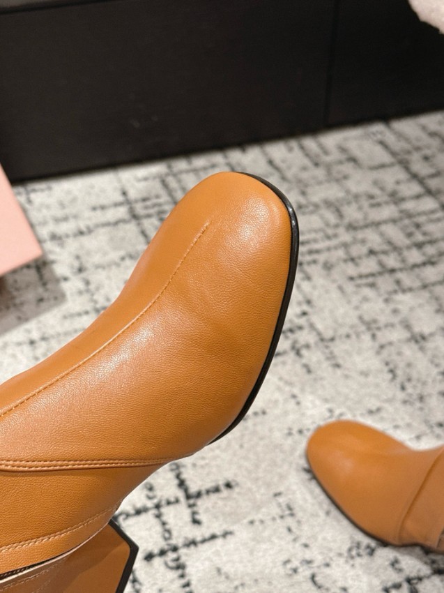 ミュウミュウ ロングブーツ 2025新作 格安 高再現度 本革使用 高級感仕上げ 丁寧な縫製 本格派モデル 安心サイト_5