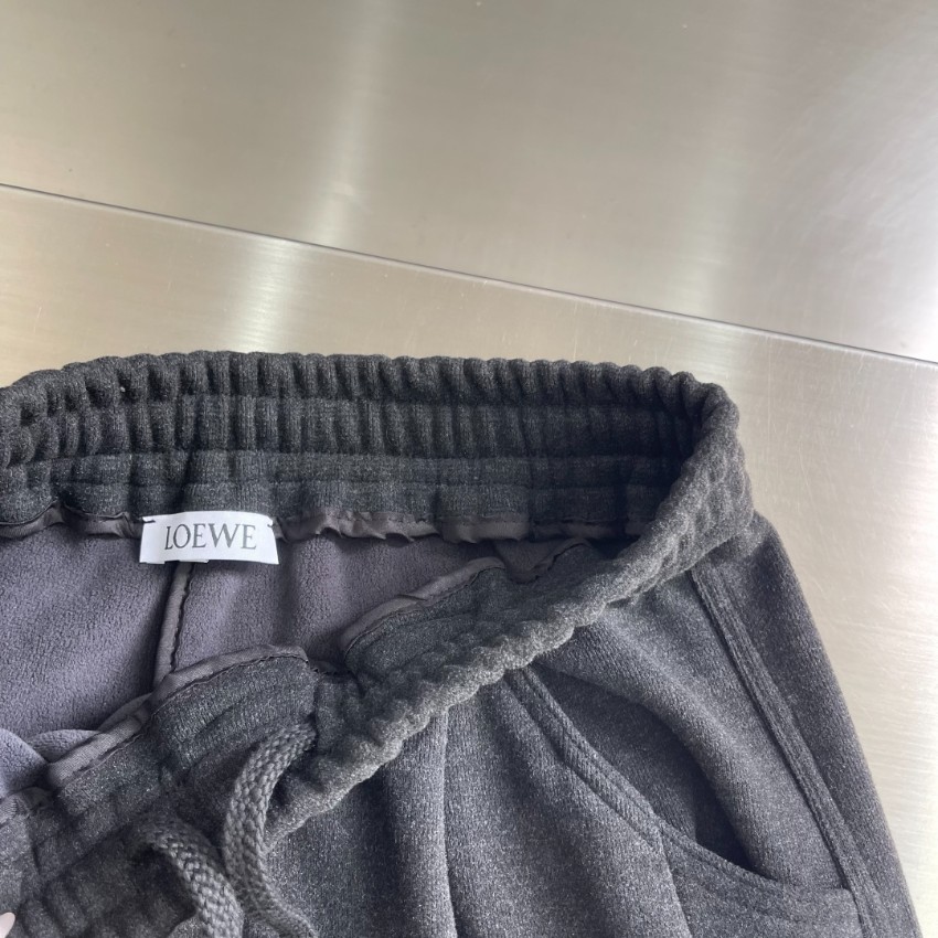 ロエベ n級 スウェットパンツ 2025新作 快適な着心地と通気性抜群 高再現度モデル 丁寧な縫製 安心サイト 実店舗運営_3