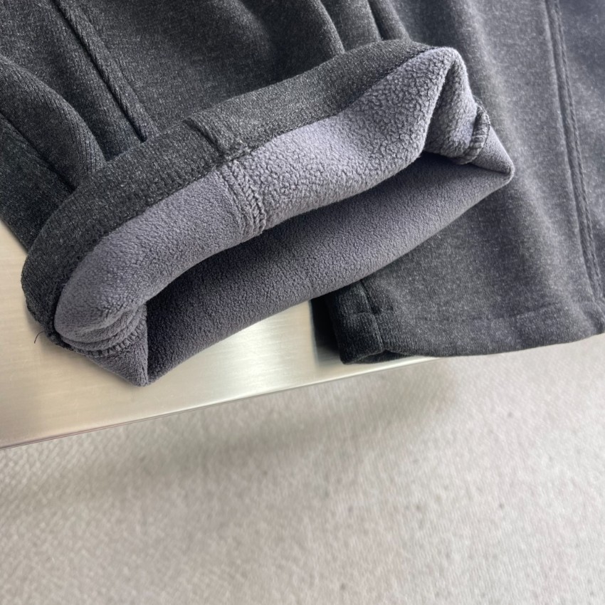 ロエベ n級 スウェットパンツ 2025新作 快適な着心地と通気性抜群 高再現度モデル 丁寧な縫製 安心サイト 実店舗運営_5