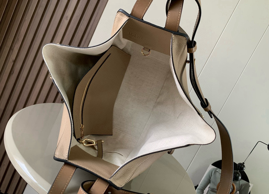 ロエベ ブランド コピー 安全通販 ハンモックバッグ 2025新作 高再現度モデル 上質カーフ使用 高級感仕上げ 丁寧な縫製 安心サイト_5