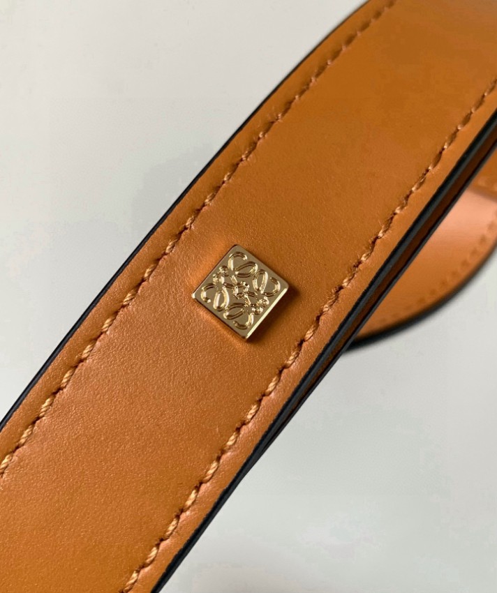 ロエベ ハンモック バッグ スモール 本革使用 高再現度 スーパーコピー 優良サイト 職人技術再現 追跡可能 安心の日本倉庫_7