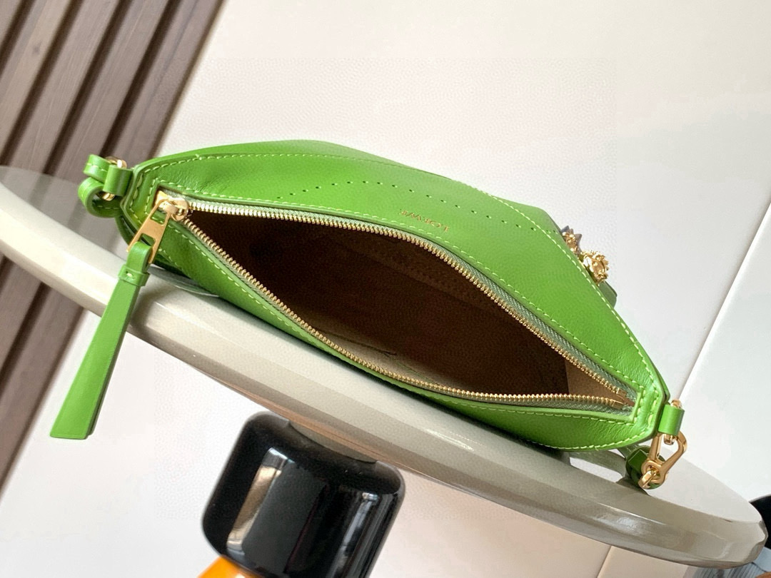 ロエベ パズル ミニ バッグ 2025新作 偽物 バレない再現度 高再現度 本革使用 職人技術再現 精密ディテール 追跡可能 安心サイト_3