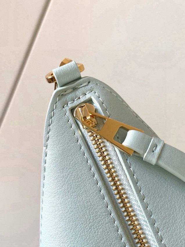 ロエベ パズル ミニ バッグ 2025新作 激安 高再現度 本革使用 精密ディテール 職人技術再現 上質感 満足度高い 安心の日本倉庫_6