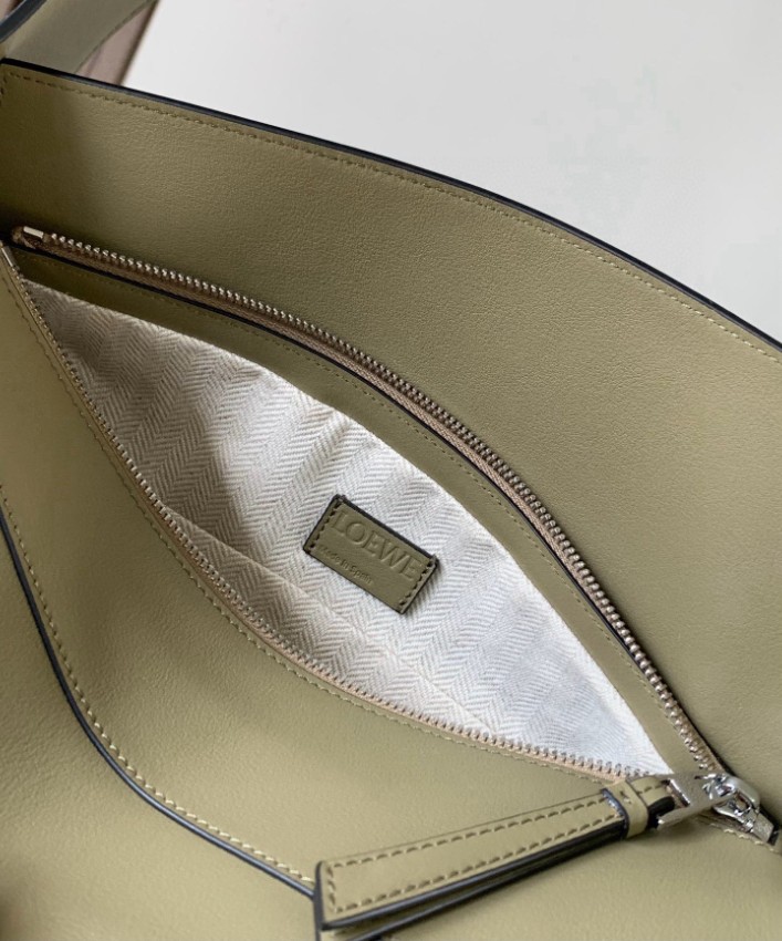 ロエベ パズル スモール バッグ 2025新作 高再現度 本革使用 精密ディテール 優良サイト 職人技術再現 上質感 満足度高い_4