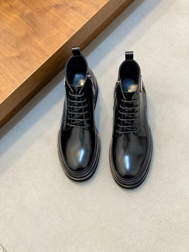 プラダ ブランド コピー レースアップブーツ 2025新作 高級感仕上げ 発送保証付き 安心サイト 品質管理徹底_2