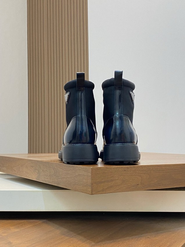 プラダ 激安 ブーツ 2025新作 高級感仕上げ ハイカットモデル 発送保証付き 安心サイト 高再現度仕様_3