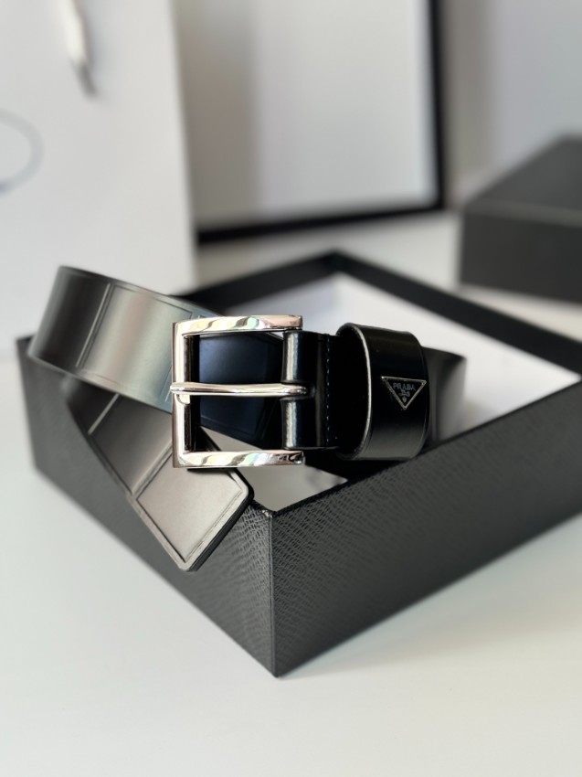 プラダ ベルト メンズ 2025新作 激安屋口コミ 高再現度 ラバー素材 トライアングルロゴ 精密ディテール 高級感仕上げ 上質感 即納対応_1