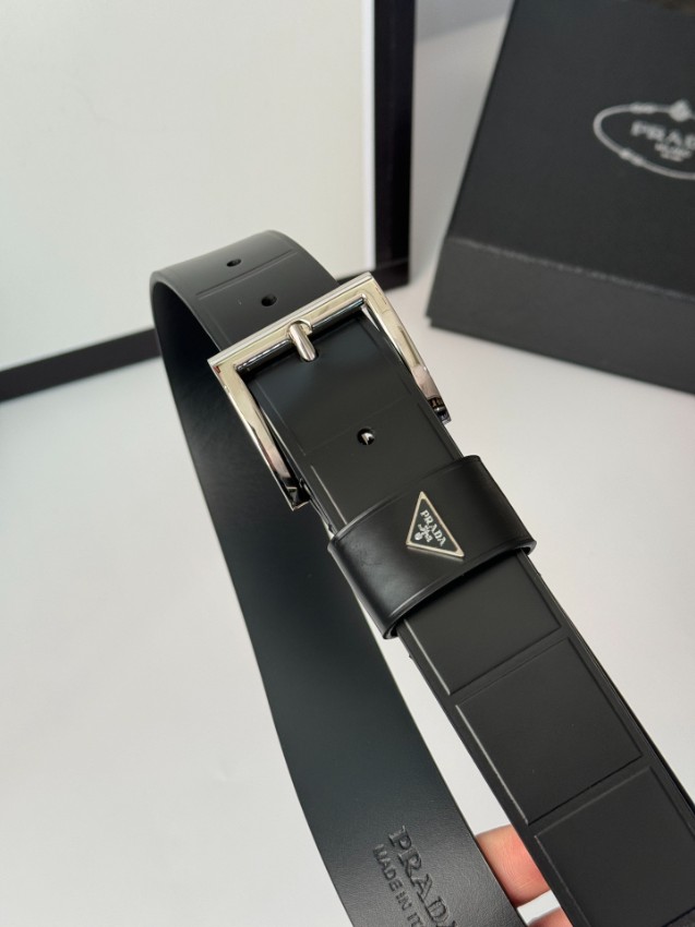 プラダ ベルト メンズ 2025新作 激安屋口コミ 高再現度 ラバー素材 トライアングルロゴ 精密ディテール 高級感仕上げ 上質感 即納対応_2