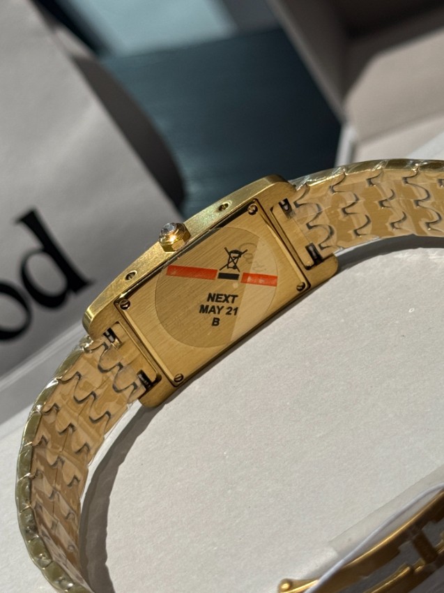 カルティエ 時計 レディース ブランド コピー 優良店 タンクアメリカン ゴールド&ローズ コンビ ダイヤモデル_5