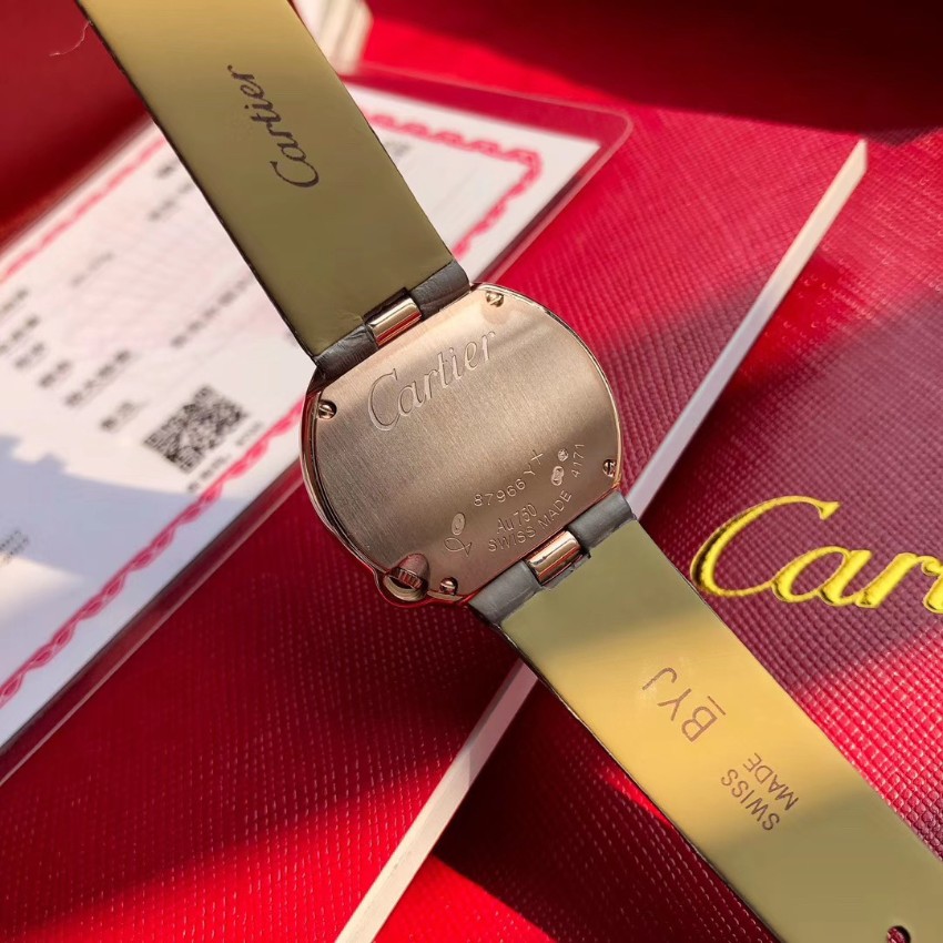 カルティエ Ballon Bleu ダイヤベゼル グレーレザー 高級感仕上げ スーパーコピー 高再現度 レディース腕時計 安心サイト_5