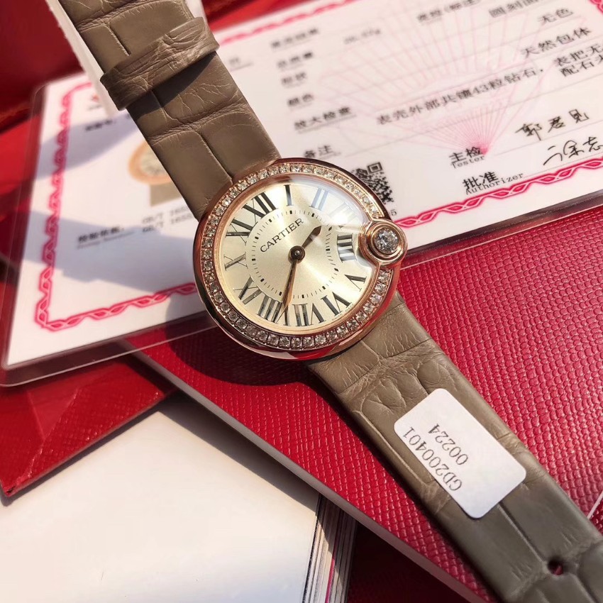 カルティエ Ballon Bleu ダイヤベゼル グレーレザー 高級感仕上げ スーパーコピー 高再現度 レディース腕時計 安心サイト_4