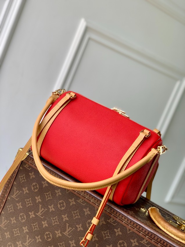 ルイヴィトン 高品質バッグ レッド×ベージュ 2025年新作 上質レザー使用 エレガントな2WAYデザイン_1