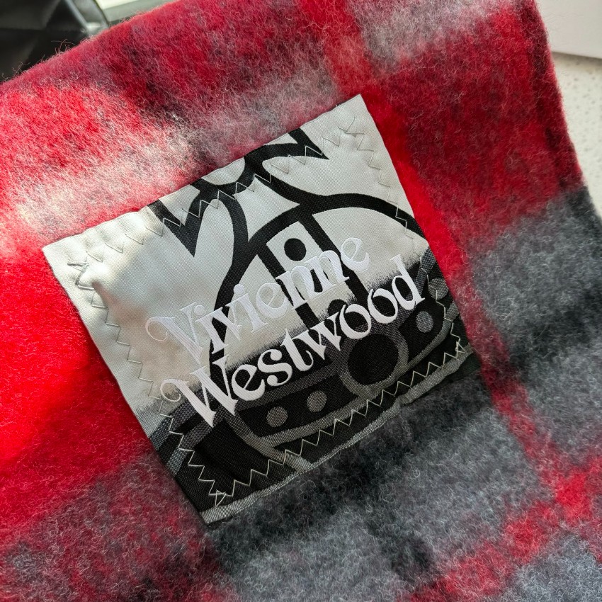 ヴィヴィアンウエストウッド スカーフ 格安 2025新作 高評価 柔らか素材 上質感漂う レビュー高リピ率 安心サイト 男女兼用_3