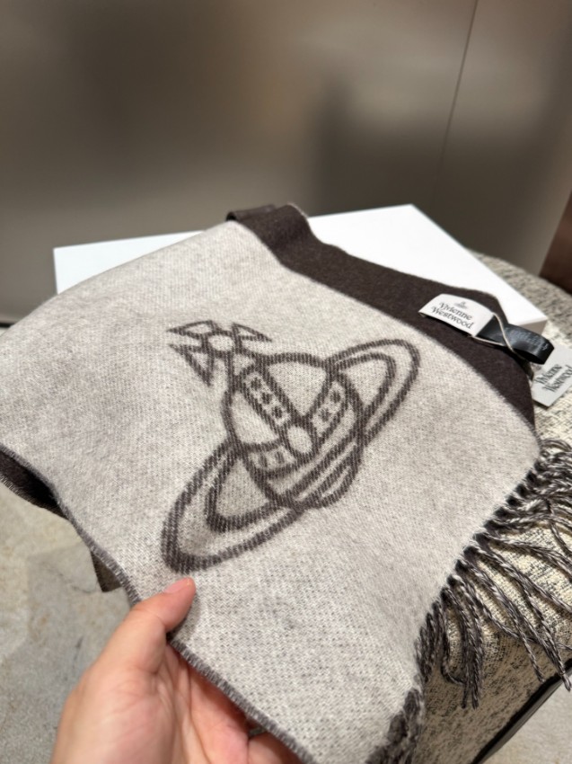 ヴィヴィアンウエストウッド スカーフ 格安 2025新作 高級感仕上げ リバーシブルデザイン ウール素材 高再現度 安心サイト_2