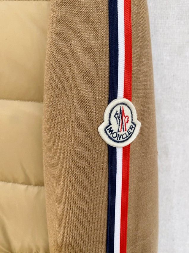 モンクレール ダウンジャケット スーパーコピー 優良サイト 2025新作 高級感仕上げ トリコロールライン 男女兼用 軽量設計_7