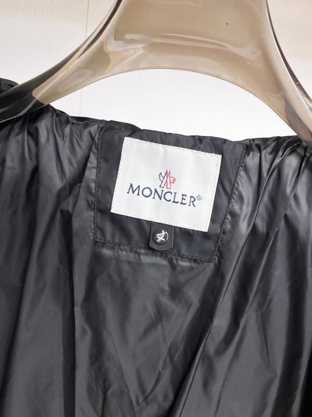 モンクレール ダウンジャケット スーパーコピー 優良サイト 2025新作 高級感仕上げ フードロゴ仕様 男女兼用 防寒性抜群_6
