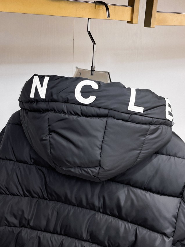 モンクレール ダウンジャケット スーパーコピー 優良サイト 2025新作 高級感仕上げ フードロゴ仕様 男女兼用 防寒性抜群_7