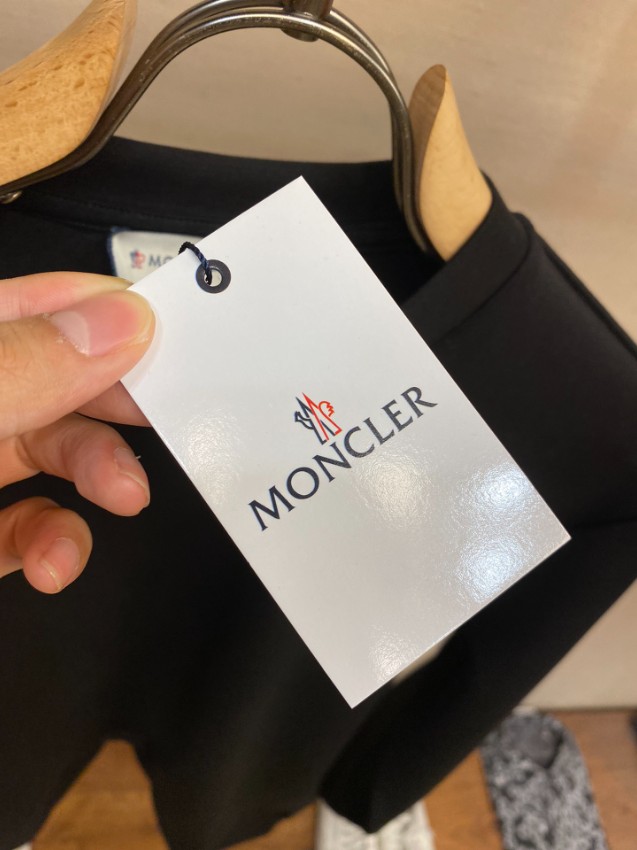 モンクレール スウェット スーパーコピー 優良サイト 2025新作 高級感仕上げ 上質素材 男女兼用 人気定番モデル_4