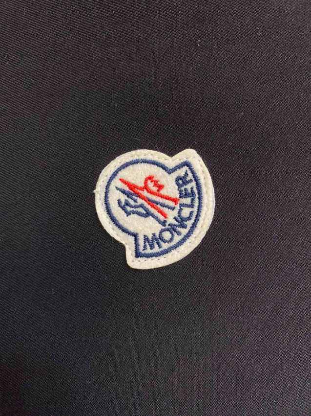 モンクレール スウェット スーパーコピー 優良サイト 2025新作 高級感仕上げ 上質素材 男女兼用 人気定番モデル_6