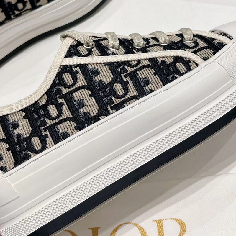 ディオール スニーカー 2025新作 ブランド コピー 高再現度モデル オブリークキャンバス ブラック 上質素材 快適な履き心地 発送保証付き_7