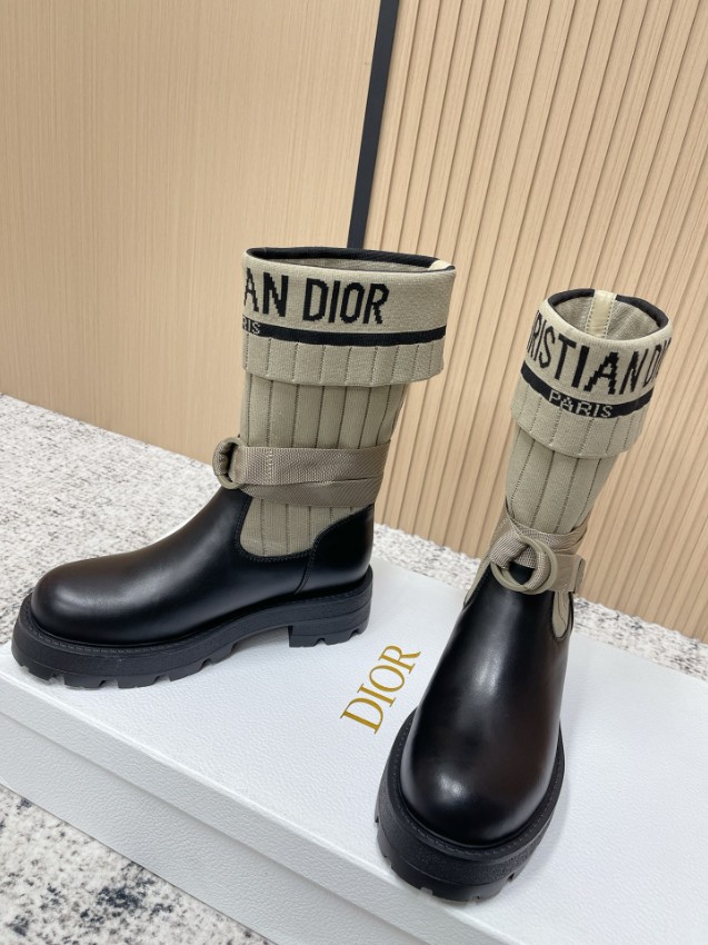 ディオール ブーツ 2025新作 スーパーコピー 高再現度モデル 精密ディテール 上質感あふれるデザイン 安心サイト 即納対応_3