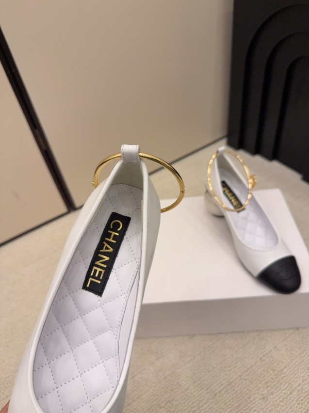 シャネル パンプス ブランド コピー 2025新作 高再現度 上質感 満足度高い パールヒール 優雅なデザイン_6