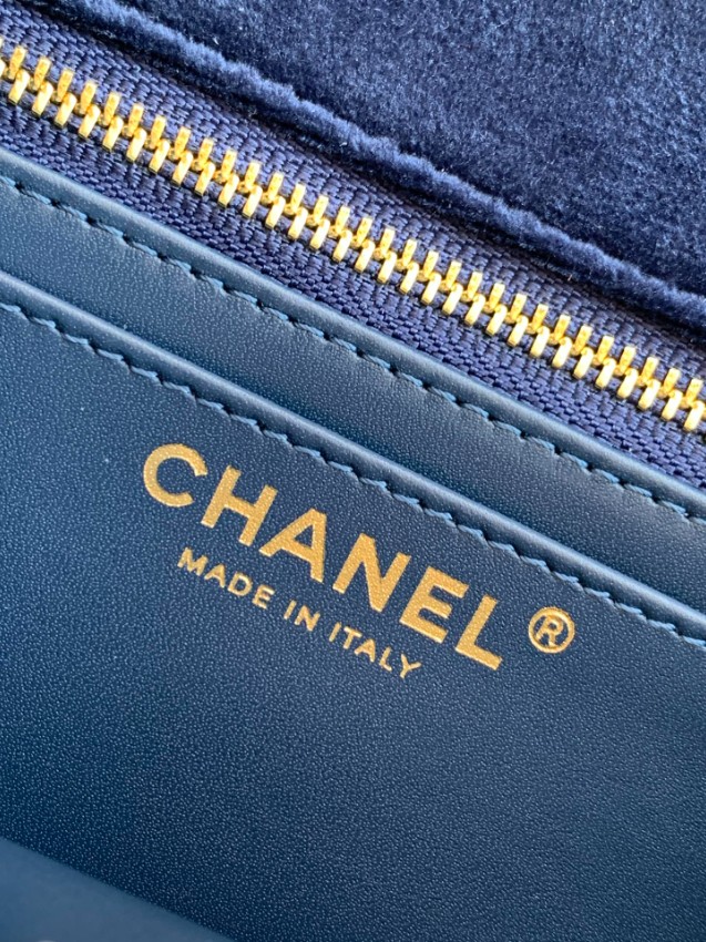 シャネル バッグ 激安屋口コミ 2025新作 ネイビー 高再現度 高級感漂う チェーンショルダー 上質感 丁寧な縫製_9