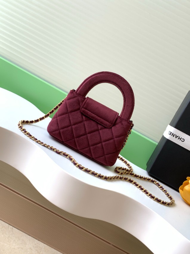 シャネル バッグ 激安 2025新作 ボルドー 高再現度 上質感漂う ミニチェーンバッグ 高級感仕上げ 安心サイト_3