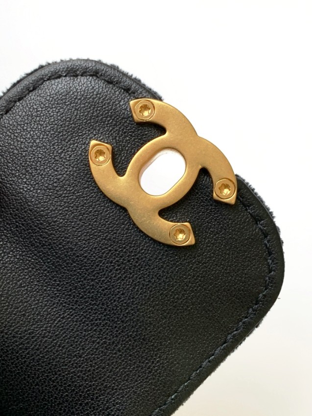 シャネル ブラックミニバッグ 2025新作 ブランド コピー 高級感仕上げ 丁寧な縫製 安心サイト 実店舗運営 発送保証付き_7