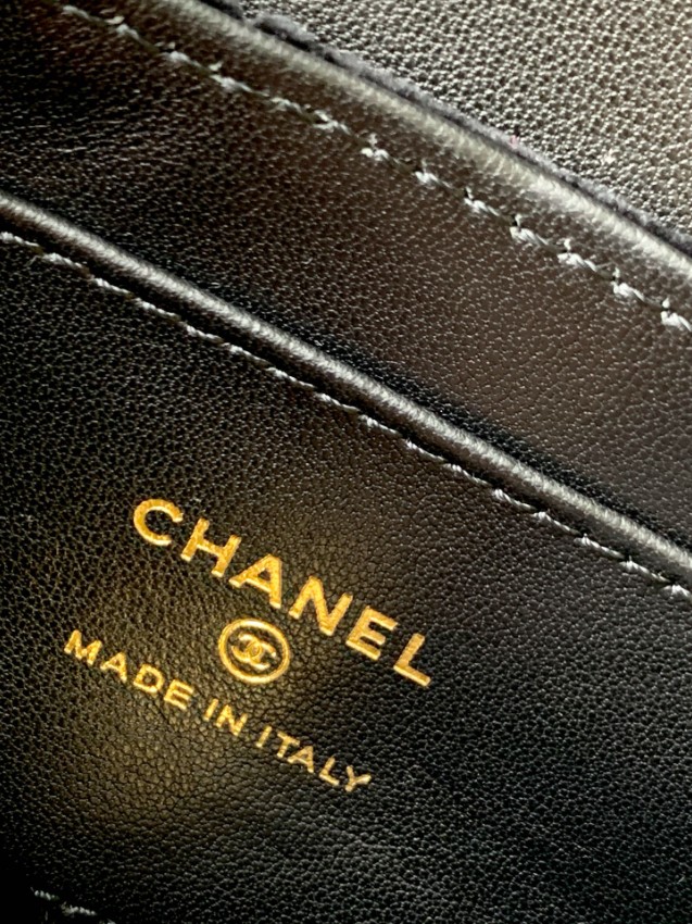 シャネル ブラックミニバッグ 2025新作 ブランド コピー 高級感仕上げ 丁寧な縫製 安心サイト 実店舗運営 発送保証付き_9