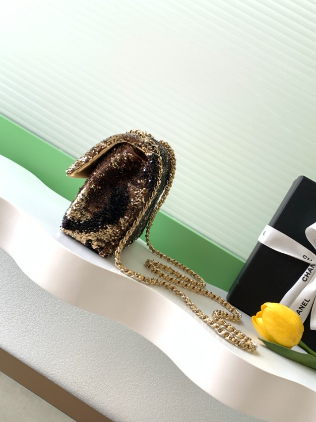 シャネル スパンコールショルダーバッグ 2025新作 コピー 高級感仕上げ 精密ディテール 上質素材使用 リピーター多数 安心サイト 発送保証_1