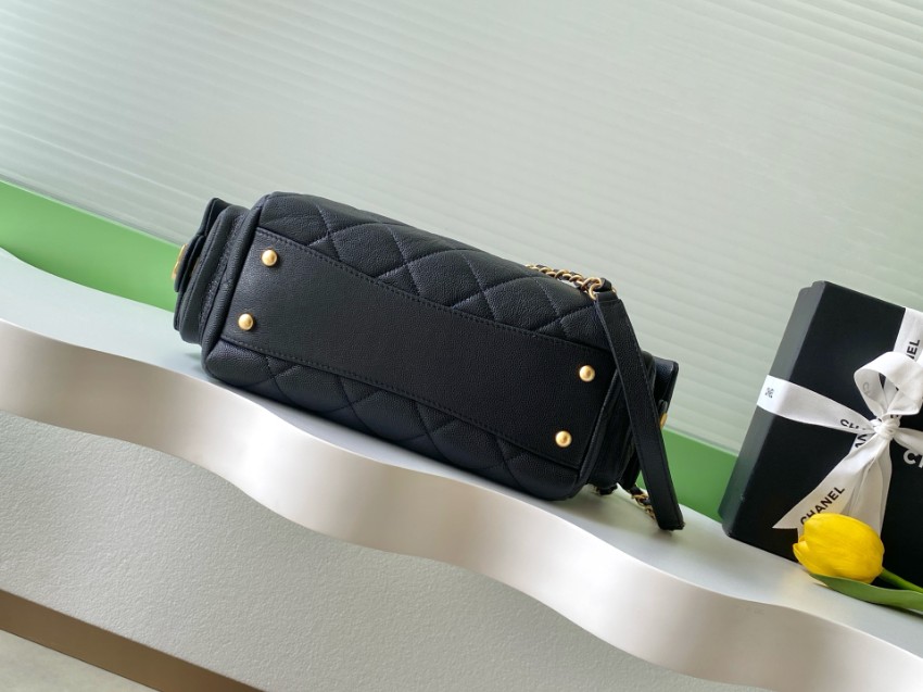 シャネル ブラックショルダーバッグ 2025新作 激安屋口コミ 高級感仕上げ 本格派モデル 丁寧な縫製 リピーター多数 安心サイト 発送保証_4