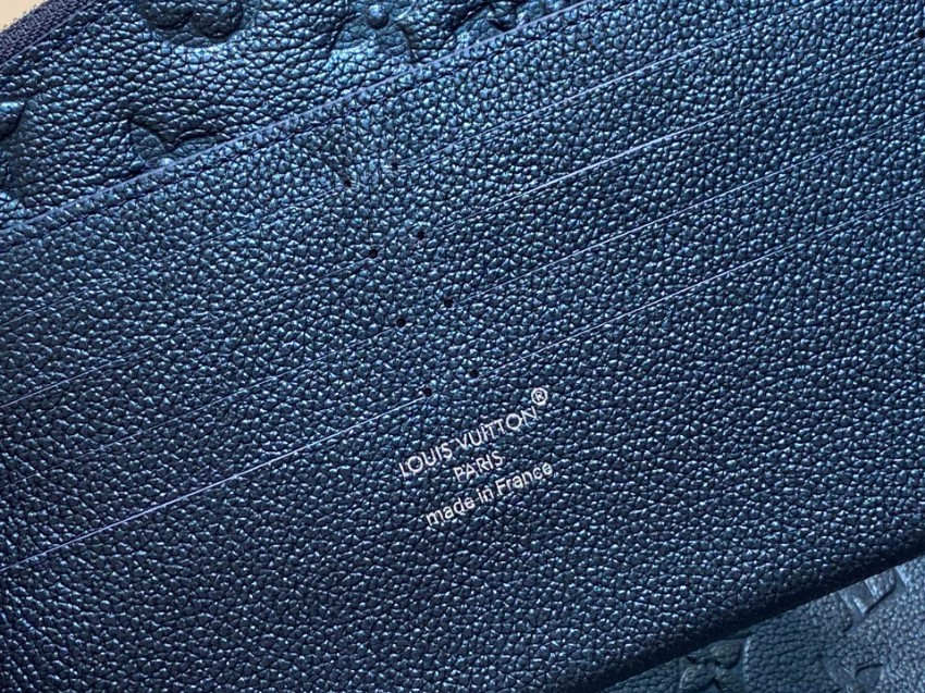 ルイ・ヴィトン チェーンウォレット ネイビー 2025新作 スーパーコピー 高級感仕上げ 本革使用 上質感 丁寧な縫製 安心サイト 追跡可能_8