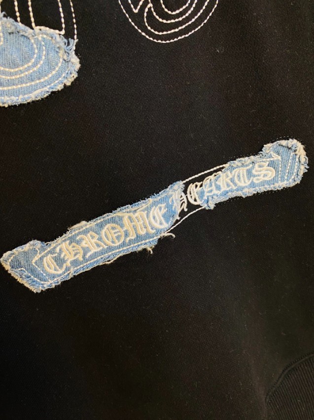 クロムハーツ パーカー 偽物 バレない再現度 2025新作 男女兼用 ブランド コピー 激安 快適な着心地 高品質素材 丁寧な縫製 高評価モデル_8