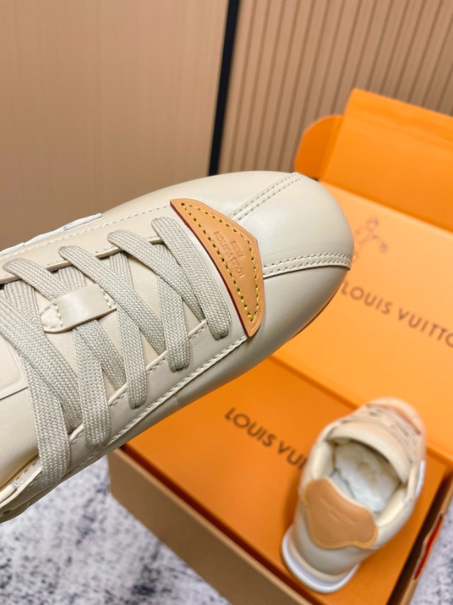 ルイヴィトン スニーカー スーパーコピー 優良サイト 2025新作 高再現度 上質レザー使用 高級感仕上げ ブランド コピー 激安 高評価モデル_6