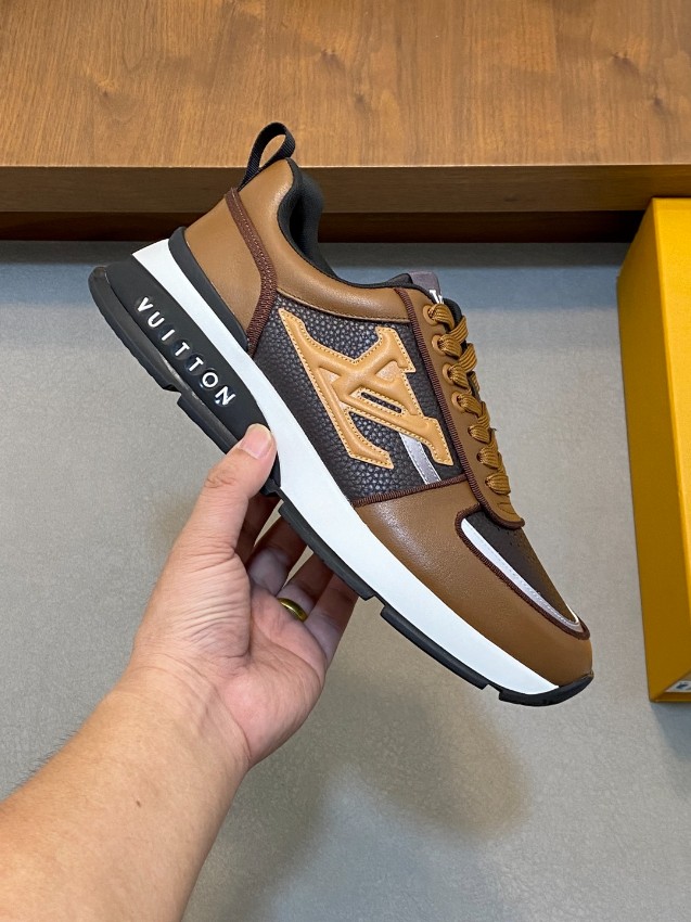 ルイ・ヴィトン スニーカー 優良サイト 2025新作 本格派モデル 高級感仕上げ 精密ディテール 秘密厳守配送_3