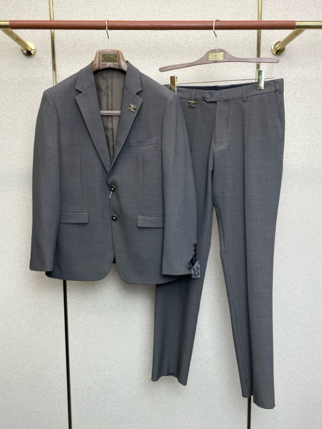 セリーヌ スーツ ブランド コピー 安全通販 グレー セットアップ 2025新作 高再現度 職人技術再現 高級感仕上げ_1