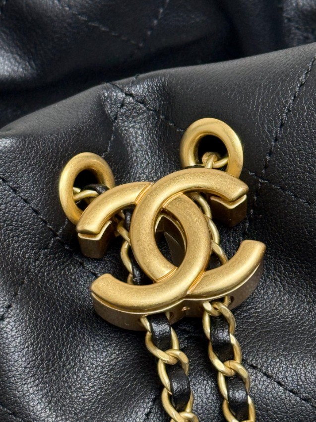 シャネル バッグ n級 2025新作 高再現度 本革使用 ドローストリング仕様 ゴールド金具 高級感仕上げ 安心サイト_7