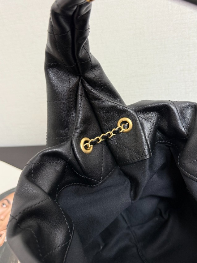 シャネル バッグ n級 2025新作 高再現度 本革使用 ドローストリング仕様 ゴールド金具 高級感仕上げ 安心サイト_9