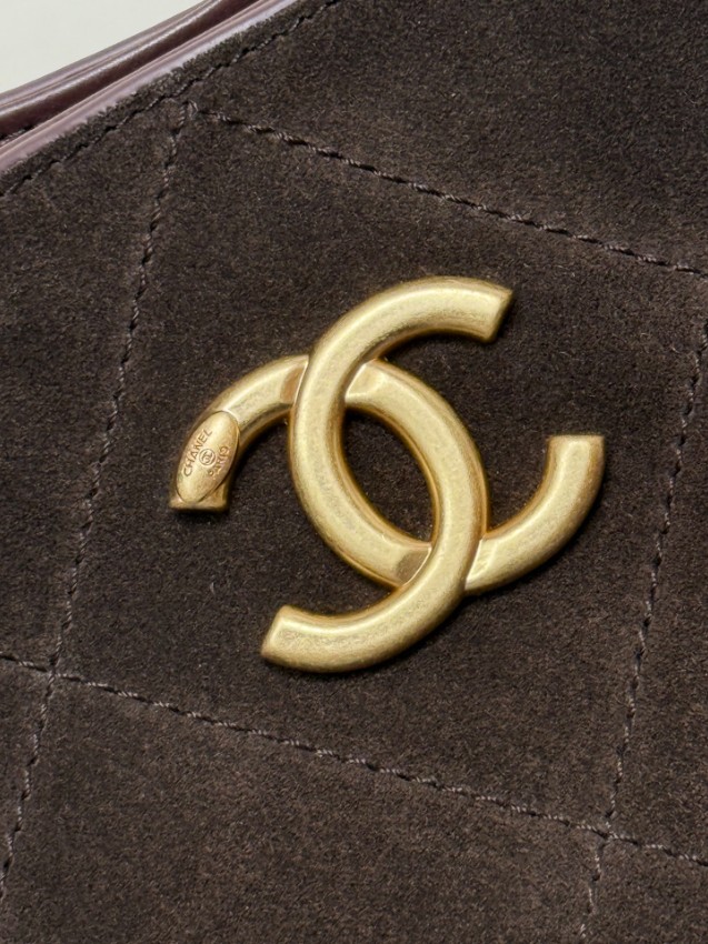 シャネル バッグ ブランド コピー 安全通販 2025新作 スエード素材 高再現度 ホーボーバッグ 高級感漂う 本格派モデル_7